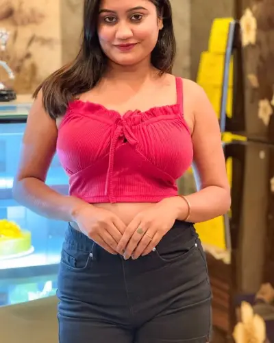 Call Girls Ladnu